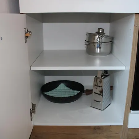 Zentrum Residenz - Wohnen Auf Hoechstem Niveau Lägenhet *