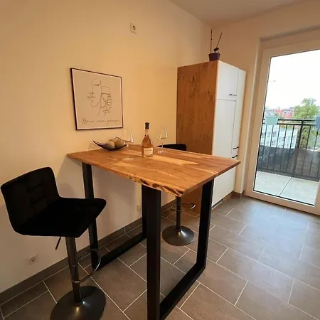 Lägenhet Zentrum Residenz - Wohnen Auf Hoechstem Niveau *