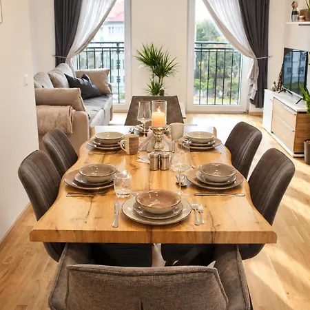 Zentrum Residenz - Wohnen Auf Höchstem Niveau Apartment