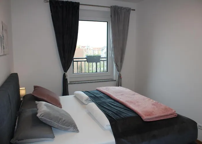 Zentrum Residenz - Wohnen Auf Hoechstem Niveau Apartment